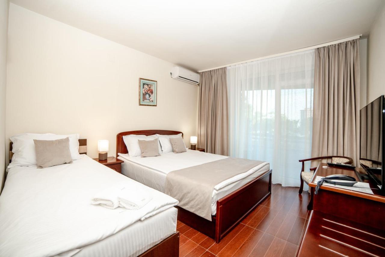 ונוס Hotel Corina מראה חיצוני תמונה