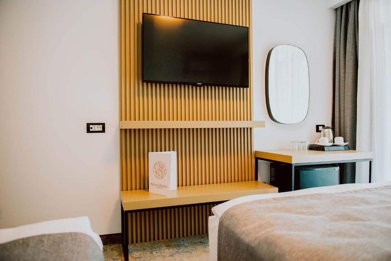 ונוס Hotel Corina מראה חיצוני תמונה
